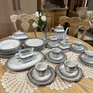 2.5.Porcelāna servīze.